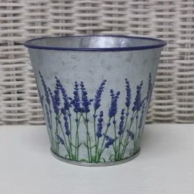 Plechový květináček levandule